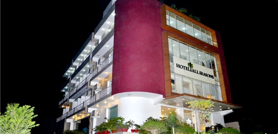 Hotel All Seasons